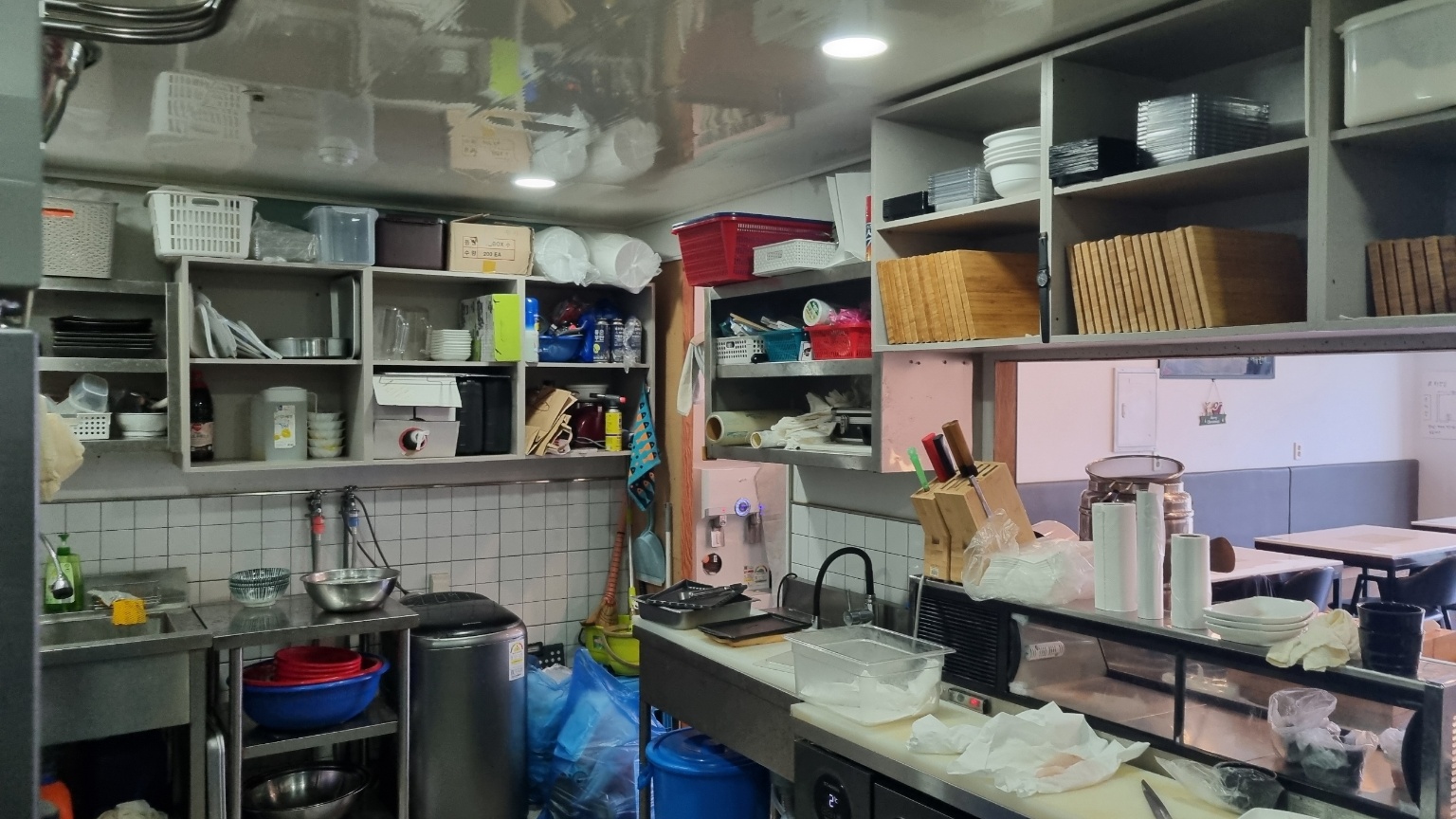 충남 논산 나이스시 철거 현장